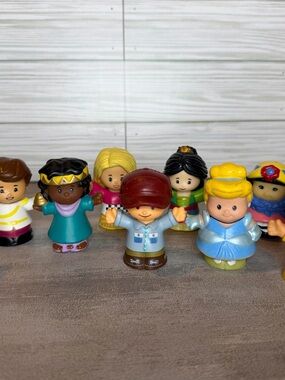 Fisher-Price Little People Lot Of 10 Used